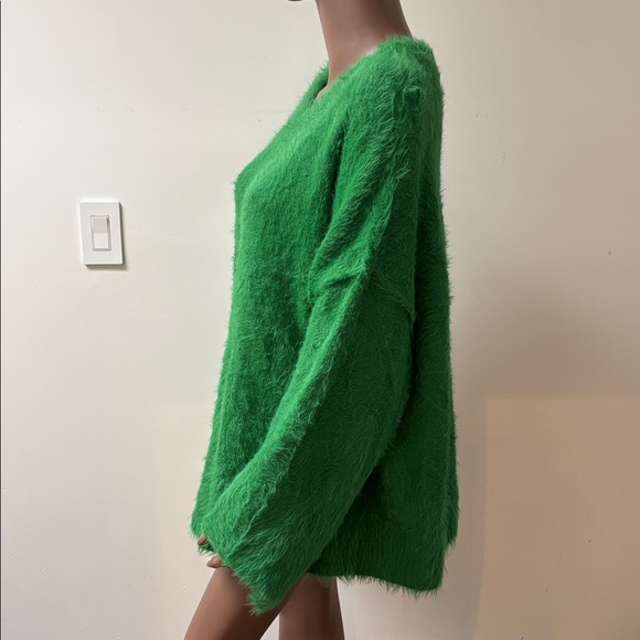 Free People Harrison Bunny crew fuzzy teddy sweater oversized green XL - Picture 5 of 9